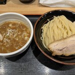 Menya Suiren - 味玉つけ麺中¥1100