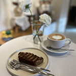 アトリエ ジェイ - 