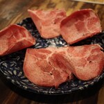 Yakiniku Horumon Sumigin - 