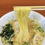 酔湖伝 - あごだし和風ラーメンの麺