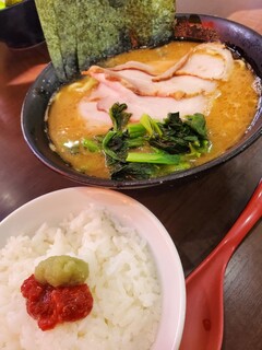 ラーメン 杉田家 - 