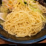 桂林酒苑 - タンメンの麺
