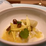サンプリシテ - 毛蟹・白アスパラ・八朔の海老コンソメジュレ和え