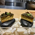 サンプリシテ - 黒鮑とキャビアのミルフィーユ風