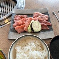 焼肉 The INNOCENT CARVERY 新丸ビル店 - 