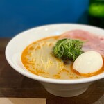 むかん 初台 - ピリ辛牡蠣塩・味玉