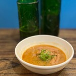 むかん 初台 - ハートランドビールに味噌もつ煮付き