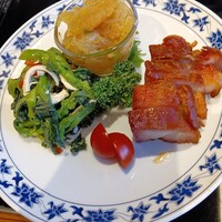 横浜中華街 重慶飯店 本館 - 
