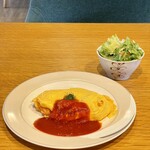 FUKU CAFE - ランチ終了(14:30)のカフェメニューから
                      クラシックオムライス　９３５円