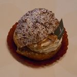 パティスリー カーヴァンソン - キャラメルシュー