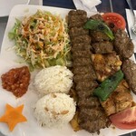 Yıldız Turkish Restaurant & Bar ユルディズ トルコレストラン - 