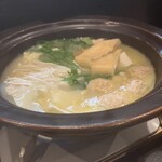 水炊き 積 - ぐつぐつ煮えてきたら食べごろ