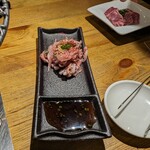 ホルモン焼肉 はやぶさ - 