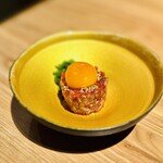 肉の山翔 - レアステーキユッケ