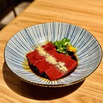 肉の山翔 - ハツ刺し