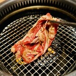 肉の山翔 - 薄切りカルビ