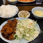 大陸食堂 - 黒酢酢豚定食・ご飯大盛り