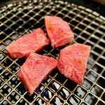 肉の山翔 - 厚切りタン