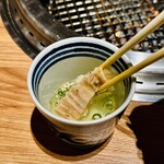 肉の山翔 - トロてっちゃん