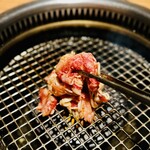 肉の山翔 - 薄切りカルビ