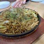 Honkaku Hiroshima Okonomiyaki Goroxu Chan - 