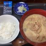 もつ煮・焼きそば「くれ竹」 - ゴハンは小ライス