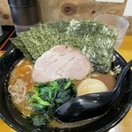 横浜家系ラーメン 麺家 福増 - 