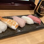 Sushi Choushimaru - 基本的なお寿司セット。スーパーの寿司と同じようなネタだが、やはり本格的回転寿司でいただく寿司は絶品。