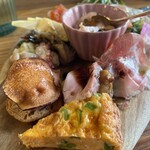 Dietro i tempi - 前菜でかなり満足します