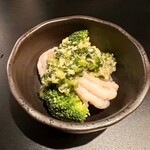 イタリアン チャイナバル村塾 - 海老とブロッコリーのネギ生姜ソース390円