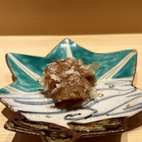 鮨 さいとう - 【かずのこ】★★★
                    瑞々しくシャキシャキと。塩味で締まった味わいを堪能。