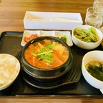 韓食堂 チョアヨ - スンドゥブチゲ定食