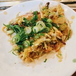 Hiroshima Okonomiyaki Kurumi - 肉玉(そば)+ネギかけ_¥1,045+¥165