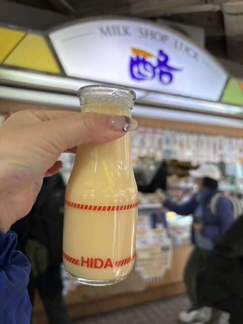 ミルクショップ 酪 秋葉原構内店 （MILK SHOP LUCK） - 秋葉原/カフェ 