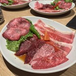 横浜焼肉kintan - コースのお肉