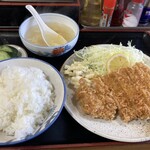 泰江飯店 - とんかつ定食950円