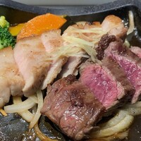 肉寿司 肉和食 KINTAN コレド室町 - アップで