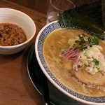 麺や マルショウ - 純鶏白湯+台湾ミンチ(2014/1)