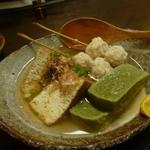 なん天 - おでん（つくね、厚揚げ、よもぎ生麸）