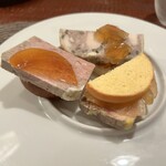 ラトリエ・ド・ギニョール・エ・マデロン - 