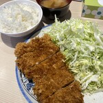 Tonkatsu Maruni - とんかつ定食 ロース