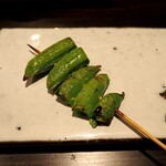 おみ乃 椿 - スナップエンドウ