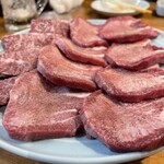 炭火焼肉ホルモンさわいし - 