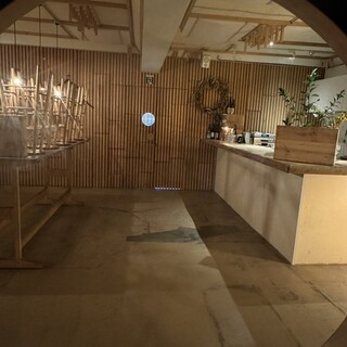 ワインショップ フロウ_2