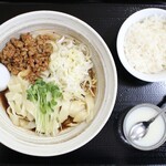 満州園 - 麻辣刀削麺