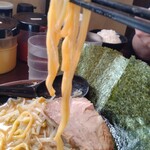 頂キ家 - 麺が短い