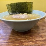 家系ラーメン まこと家 - 