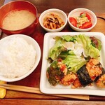 パルファン - 本日のごはん　トマトツナカレーサラダ、切り干し大根