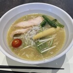 ラーメンバル 紬 - 