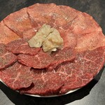 武蔵小杉 大衆焼肉 暴飲暴食 - タン・サガリ・ミノ